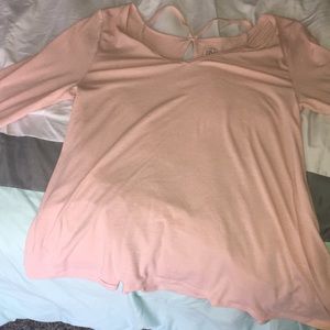 Light pink short sleeve